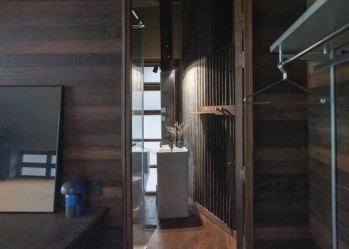 Vanich House - Mechanic's 방콕